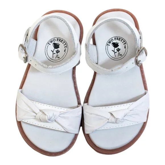 Two Pretty Handcrafted White Leather Knot Sandal - Picture 7 of 7